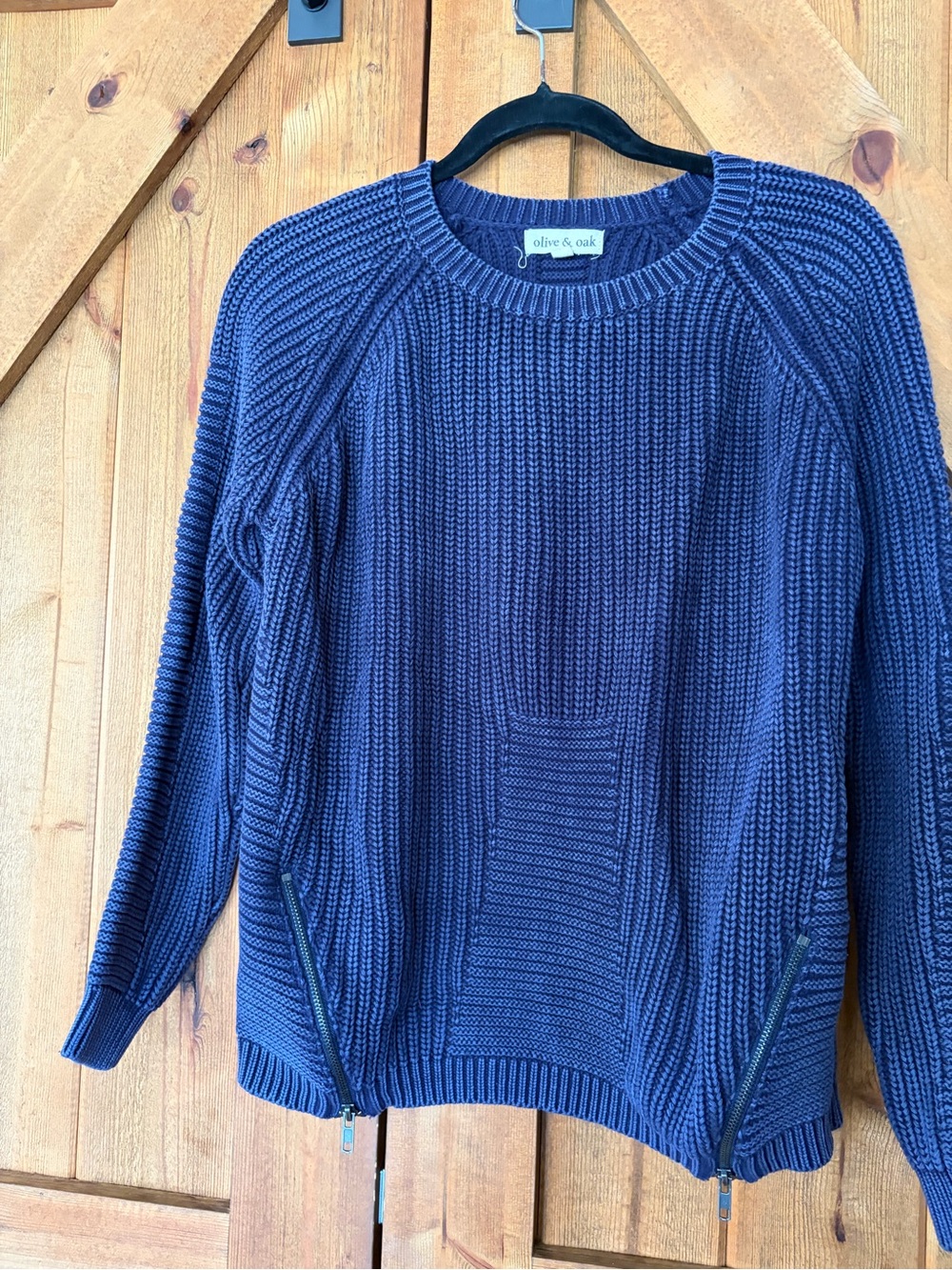 Olive & Oak Navy Ribbed Crewneck Sweater